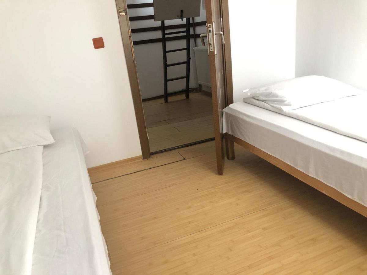 Casa Radu Lui Anghel Villa Barbuletu Kültér fotó