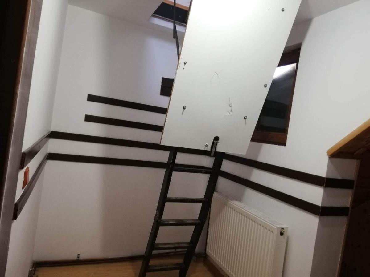 Casa Radu Lui Anghel Villa Barbuletu Kültér fotó